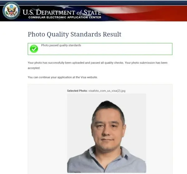 Ekran pomyślnego przesłania zdjęć z wizy amerykańskiej
